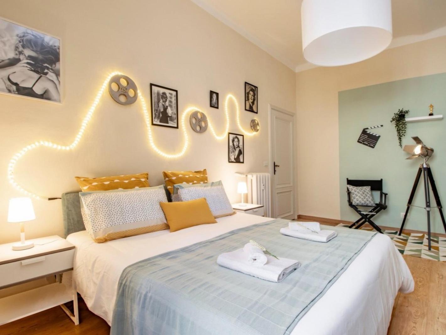 La Casa Del Regista By Holiday World Turin Bagian luar foto
